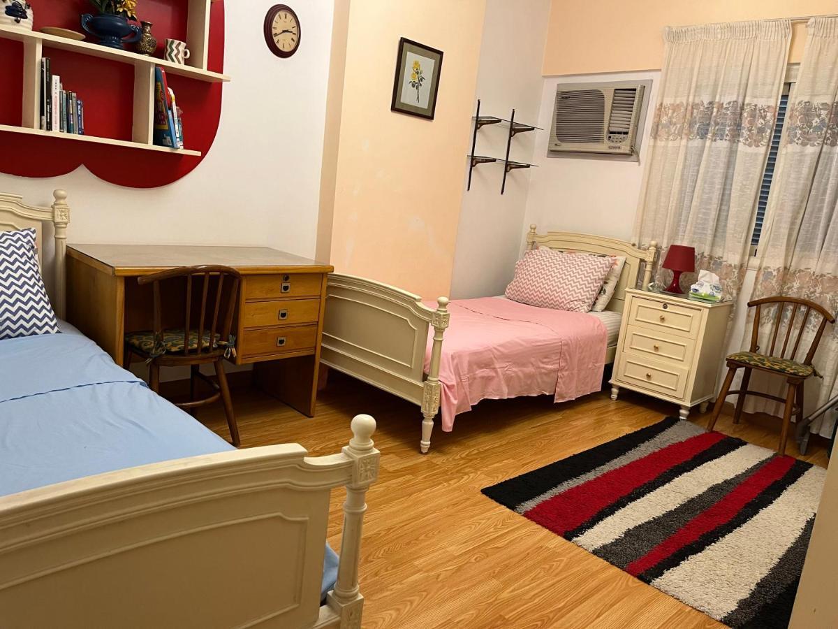 Lovely Furnished 2-bedroom With Balcony Le Caire